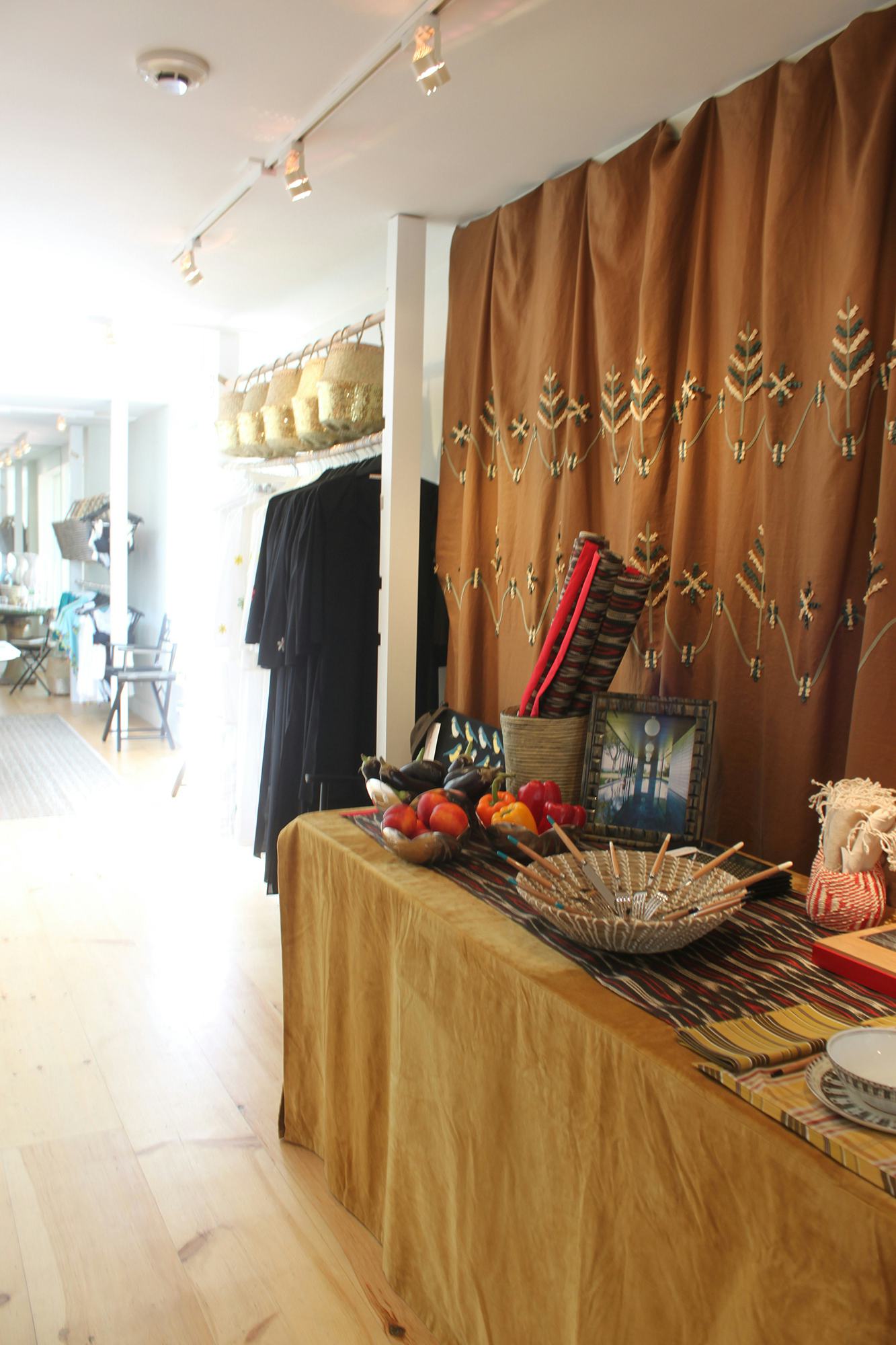 Life by Muriel Brandolini.