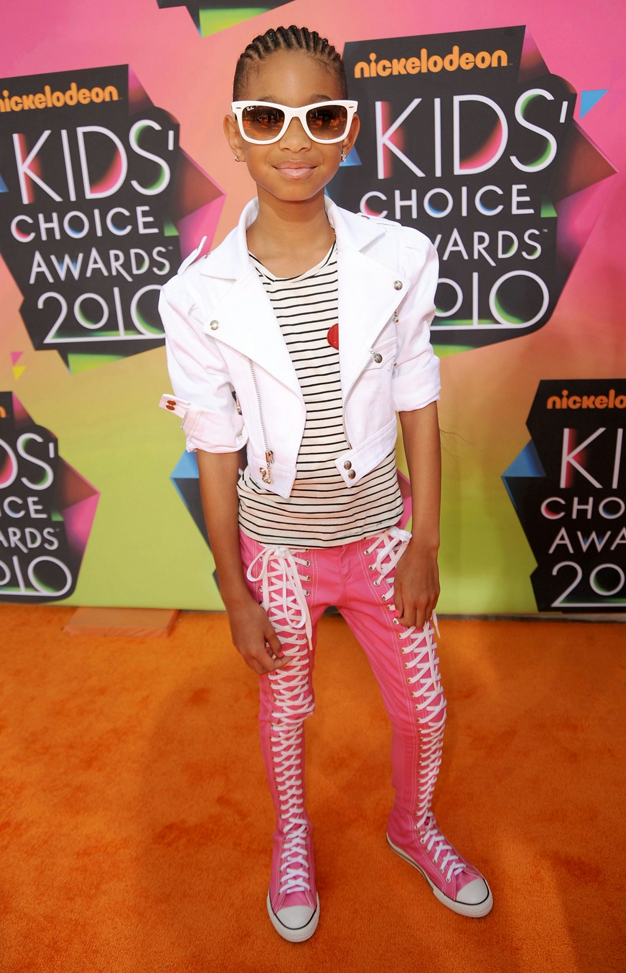 willow smith converse pants