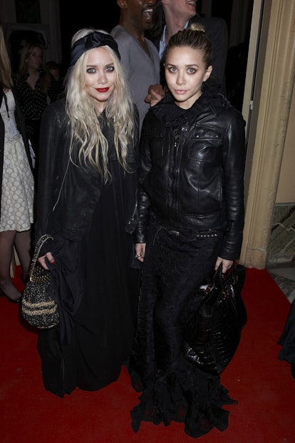 Paris Fashion Week Mary kate and ashley olsen twins