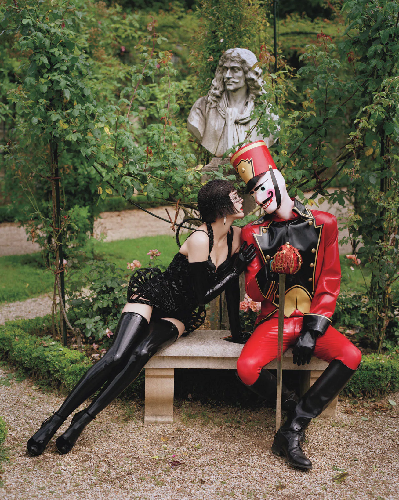 In the Mood for… A Chic Mask