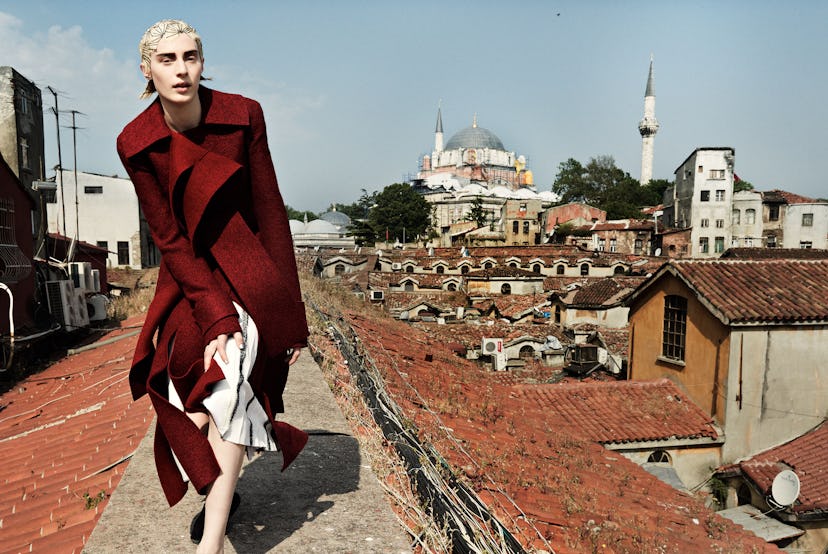 Istanbul, Julia Nobis