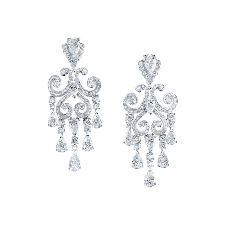 5.-Faberge-Les-Danses-Fantasques-Giselle-Earrings