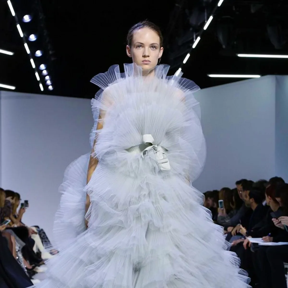 latest fashion dresses 2016 Spring 2016 Ready-to-Wear Fashion shows