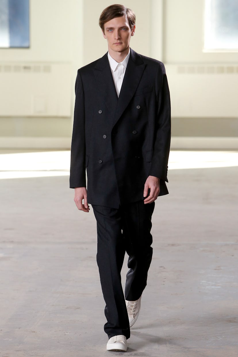 1. DUCKIE BROWN LOOK 2