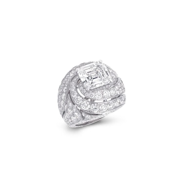 Graff-Diamond-Swirl-ring,-Price-Upon-Request,-at-Graff-New-York,-212-355-9292;-www.graffdiamonds.com