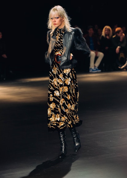 Saint Laurent at the Palladium in Los Angeles Fall 2016 Review – WWD