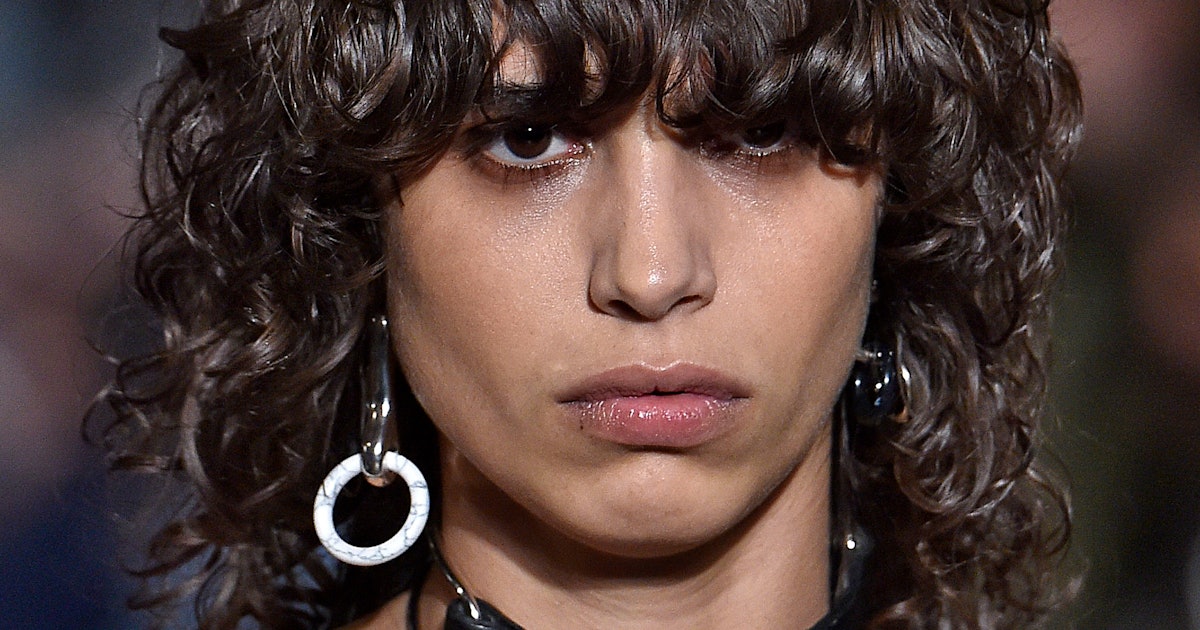 Guess What? Chokers Ruled at New York Fashion Week