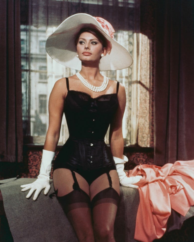 Sophia Loren’s Best Style Moments Are Never Short On Glamour
