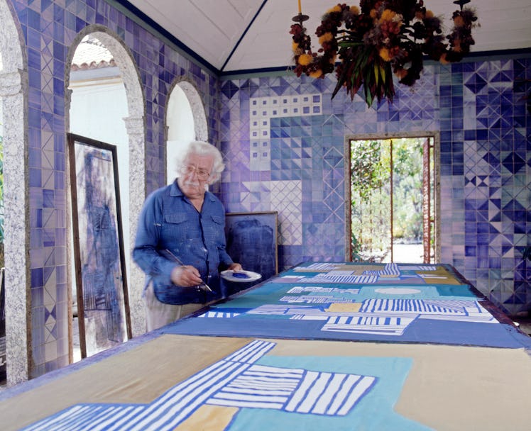 Roberto Burle Marx pintando, paisagista