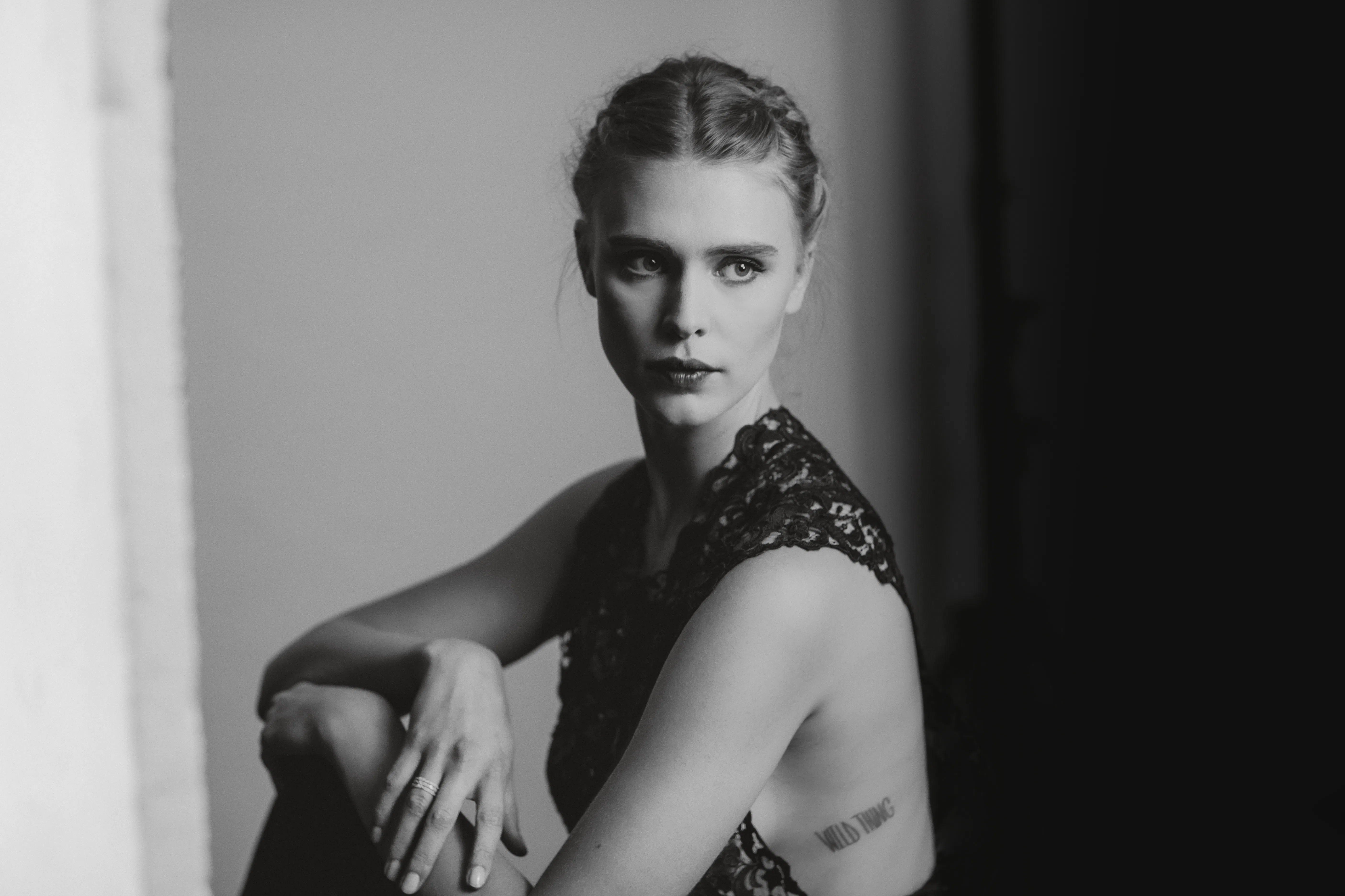 ‘Outlander’ Actress Gaia Weiss Would Never Wear Real Fur or Too Much ...