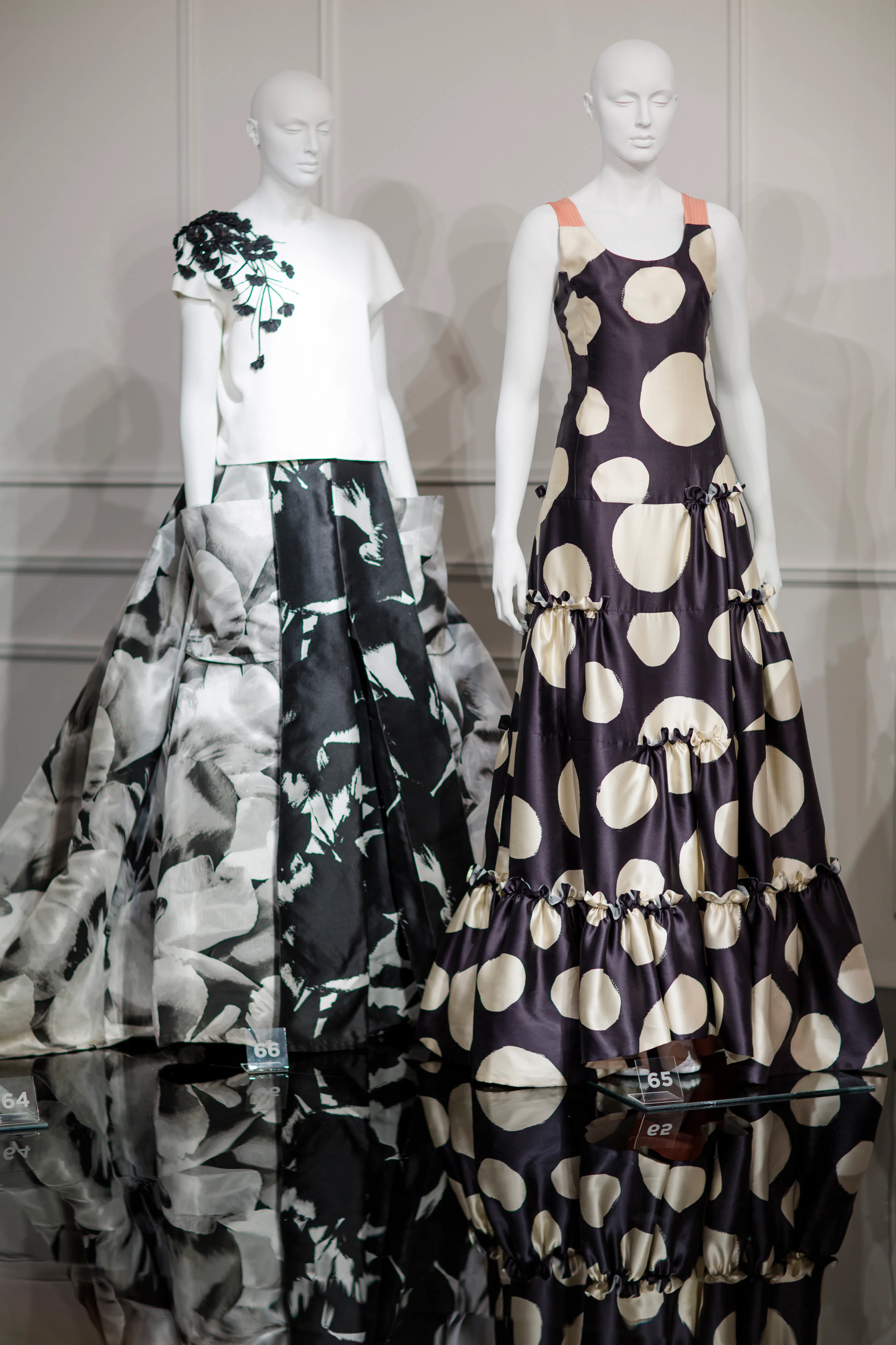 chicken green beans potatoes and ranch dressing Carolina Herrera // Brown & Green Print Embellished Dress – VSP Consignment main image 1