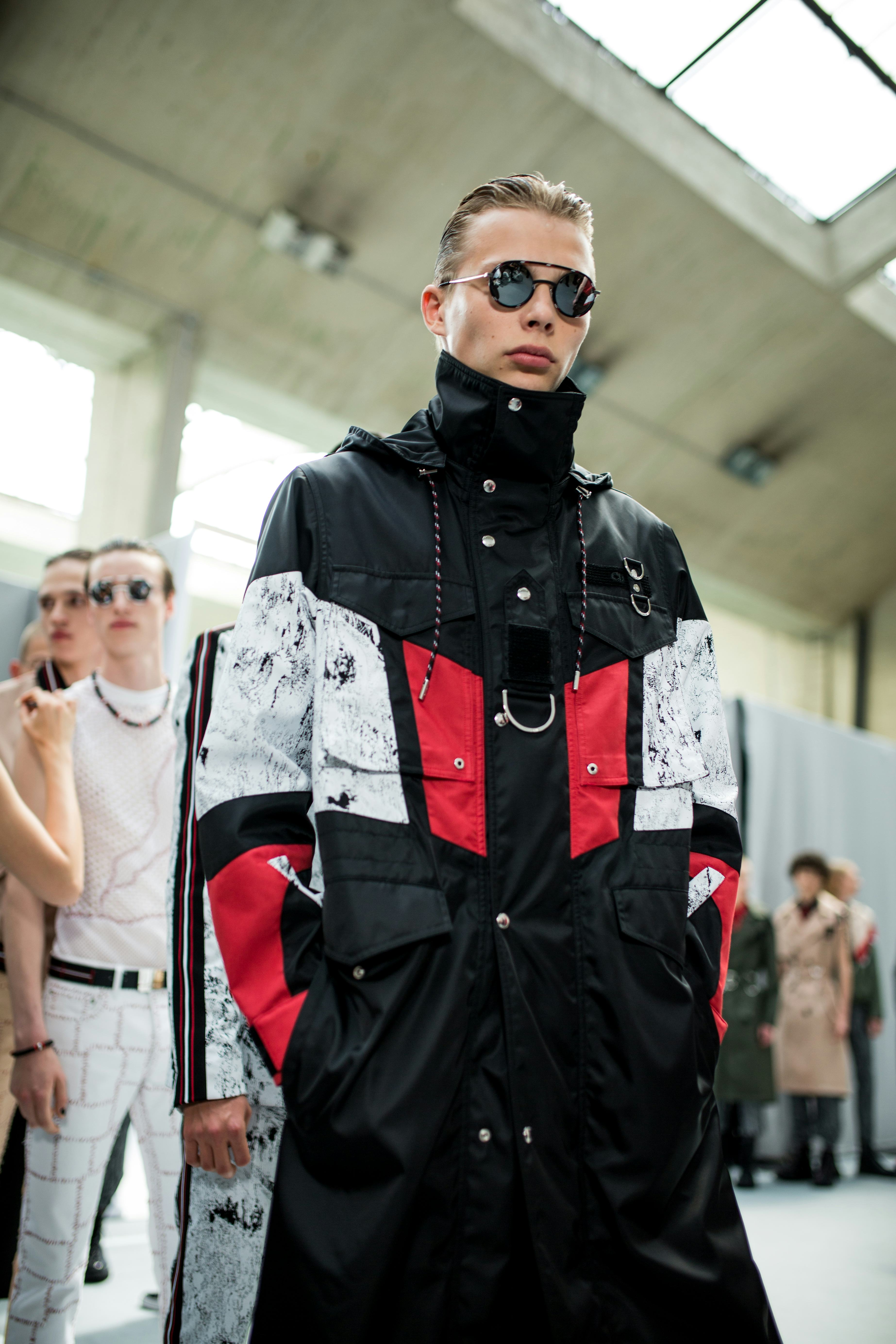 ディオールオム DIOR HOMME 2017年 SPRING セットアップ ディオールオム DIOR HOMME 2017年 SPRING セットアップ DIOR