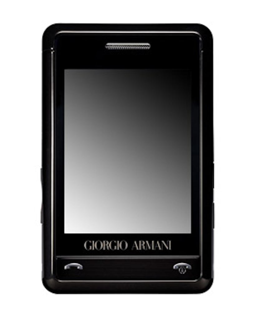 faar_phone_v.jpg