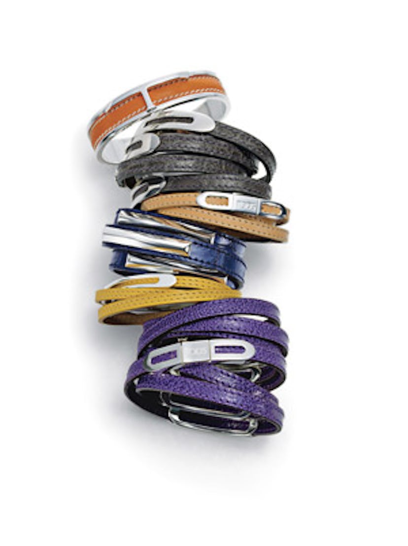 jear_tods_jewelry_v.jpg