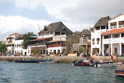 trar_lamu_01_h.jpg