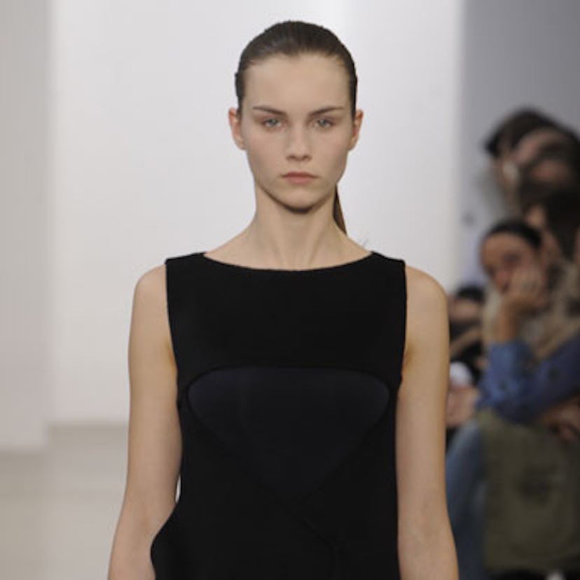 julija_steponaviciute_jil_sander_fall2010-thumb-386x386-15921.jpg