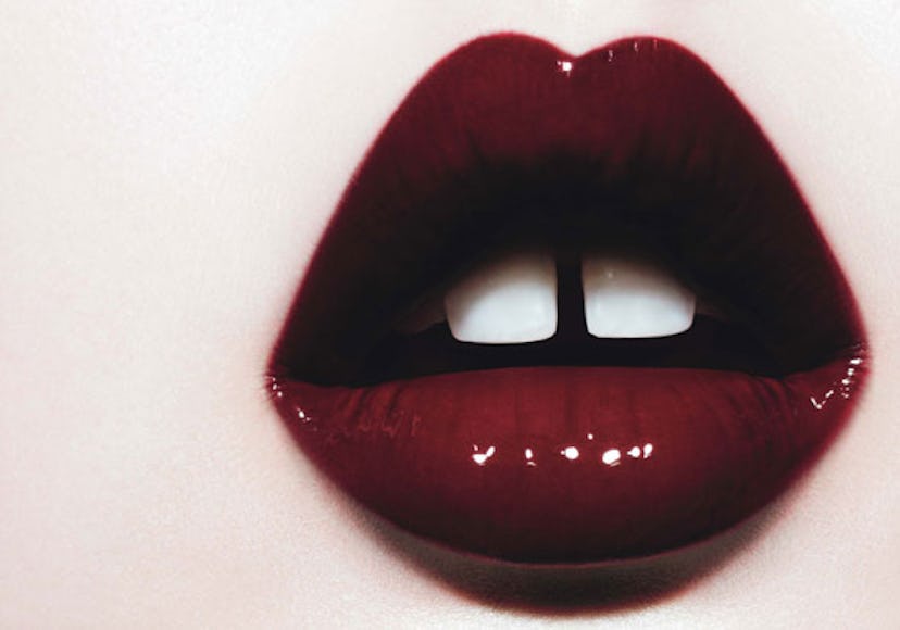 bear_lips_h.jpg