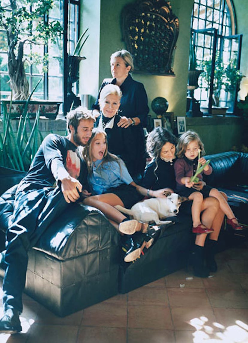cess_families_03_v1.jpg