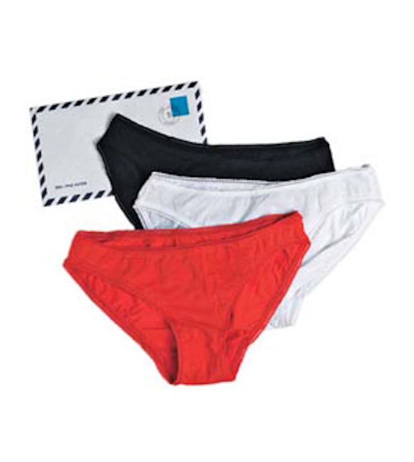 faar_ten_underwear_v.jpg