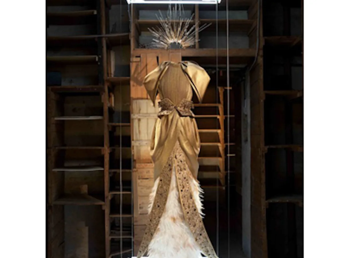Rodarte Presents 10 Piece Couture Collection in Florence Rodarte Presents 10 Piece Couture Collection in Florence
