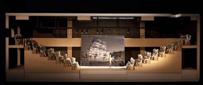 blog-gehry-Signature-Center-Romulus-Linney-Courtyard-Theatre-model.jpg
