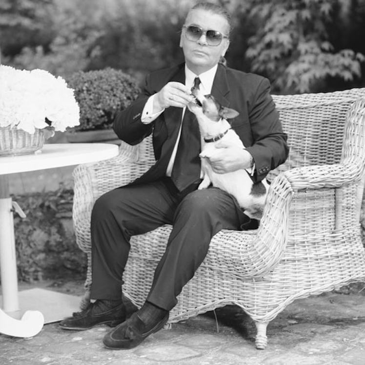 blog-Karl-Lagerfeld-with-his-dog-Mr.jpg