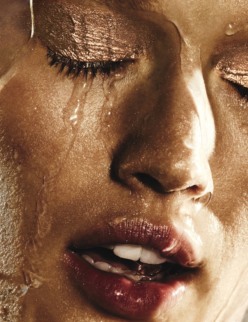 bear-water-resistant-makeup-v