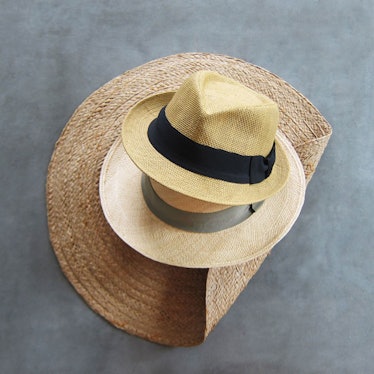 faar-style-notes-Esther-Gauthier-hats