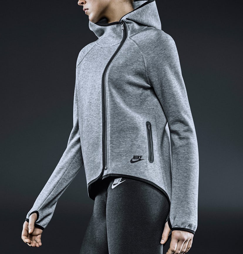 Tech-Fleece-Cape