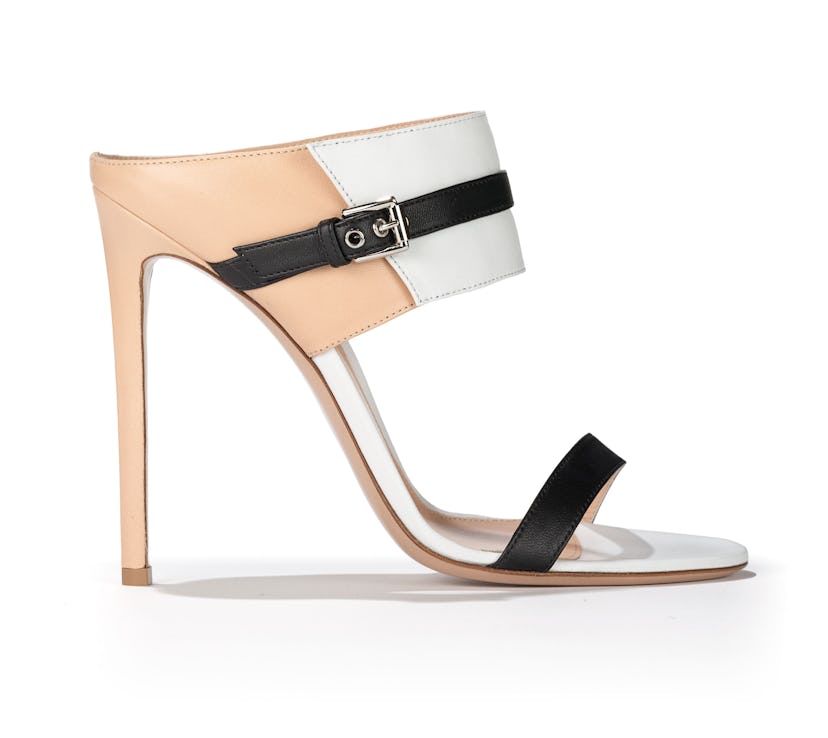 Gianvito Rossi heels, $805, [net-a-porter.com](http://rstyle.me/n/edme43w3n).