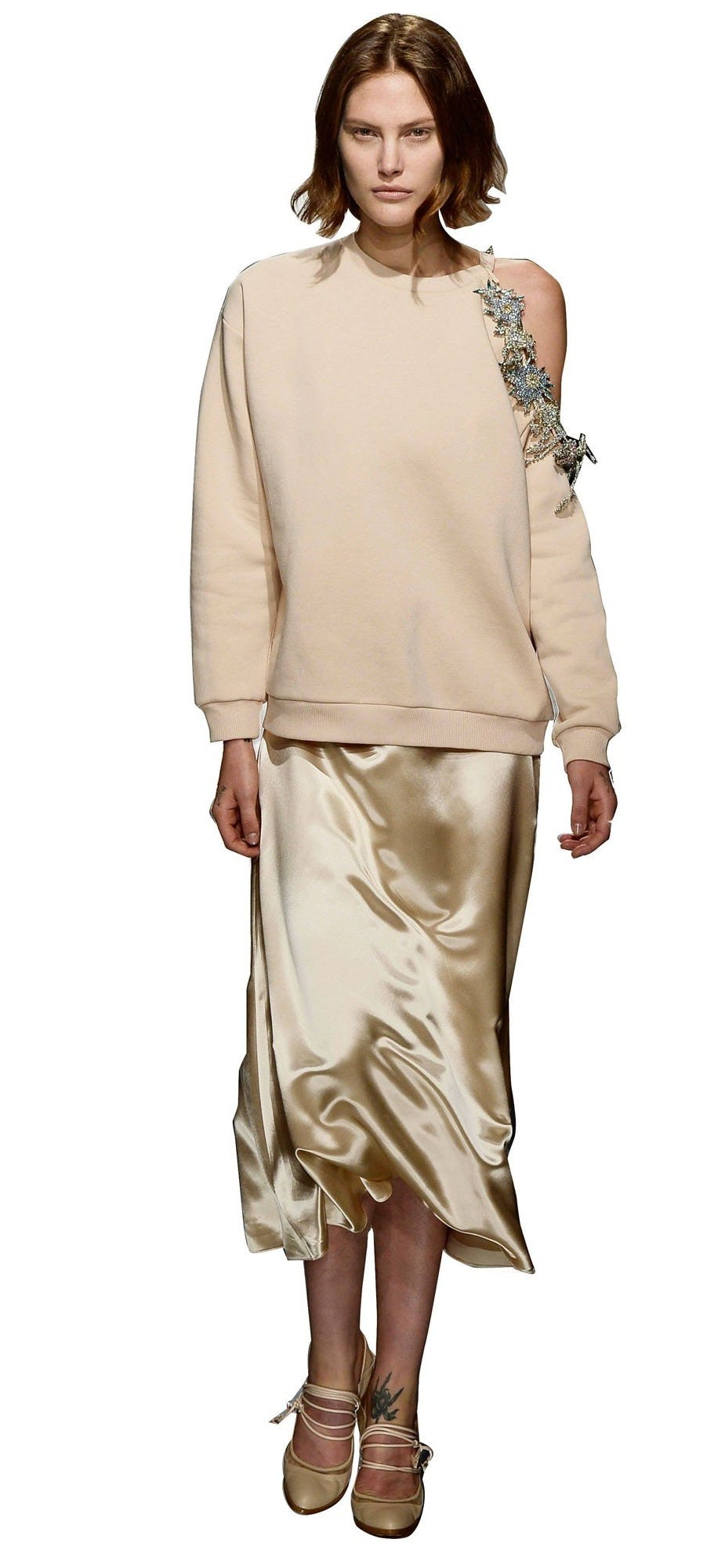 Christopher Kane sweatshirt, $3,045, [net-a-porter.com](http://rstyle.me/n/bxi5m3w3n).