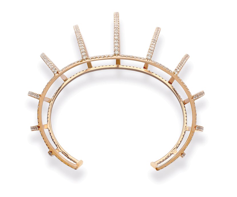 Dauphin cuff