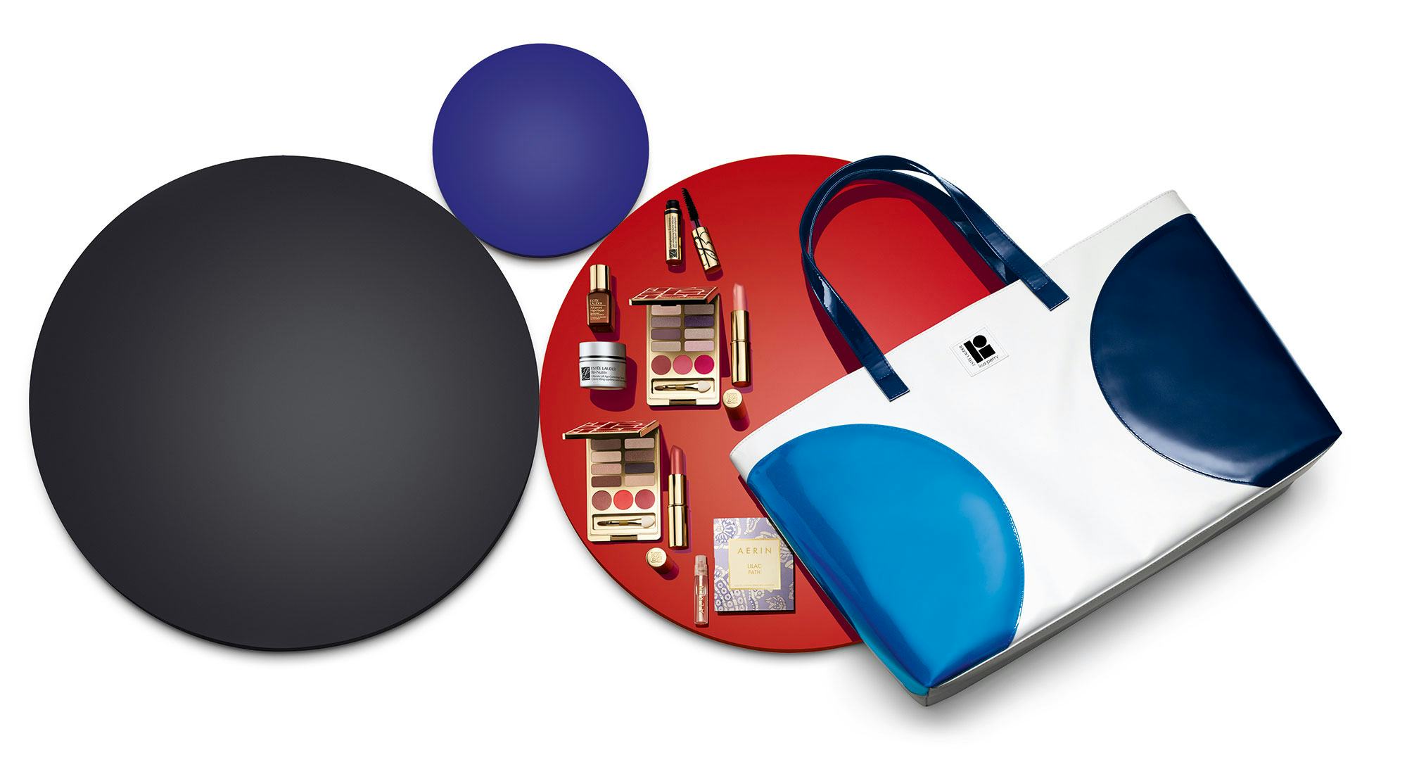 Estee lauder sales lisa perry bag