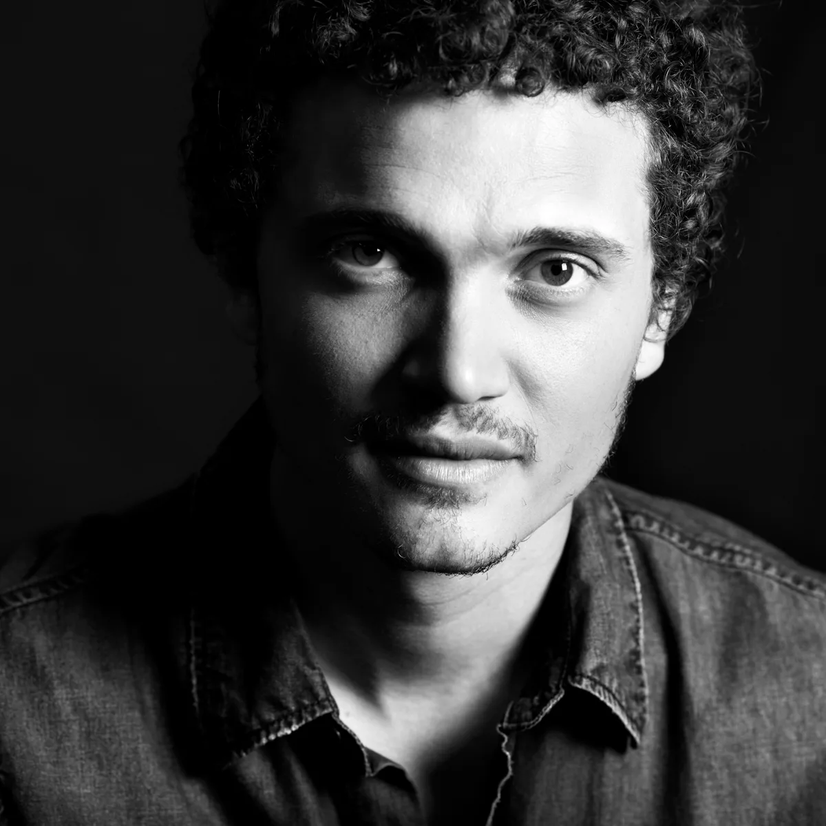 Karl Glusman Gets Dirty Karl Glusman Gets Dirty