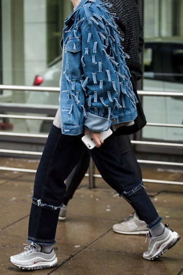 London Men’s Fashion Week Street Style: Bold Blocks of Color, Don’t ...