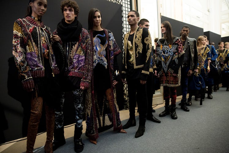 Models backstage at Balmain Fall 2017.