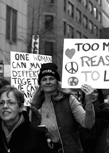 AngelaDatre_WMag_Women'sMarchNYC-37.jpg