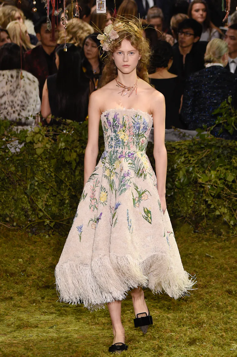 The Best Elaborate Gowns and One-of-a-Kind Dresses from Paris Haute Couture Spring 2017 The Best Elaborate Gowns and One-of-a-Kind Dresses from Paris Haute Couture Spring 2017