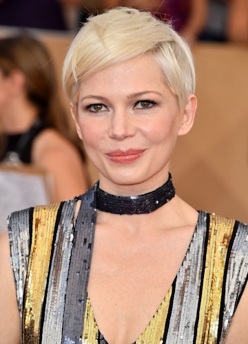 Michelle Williams Louis Vuitton This. Is. Everything.  Michelle  williams hair, Short hair styles, Long hair styles