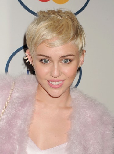 Miley Cyrus with a blonde pixie cut at the Grammys