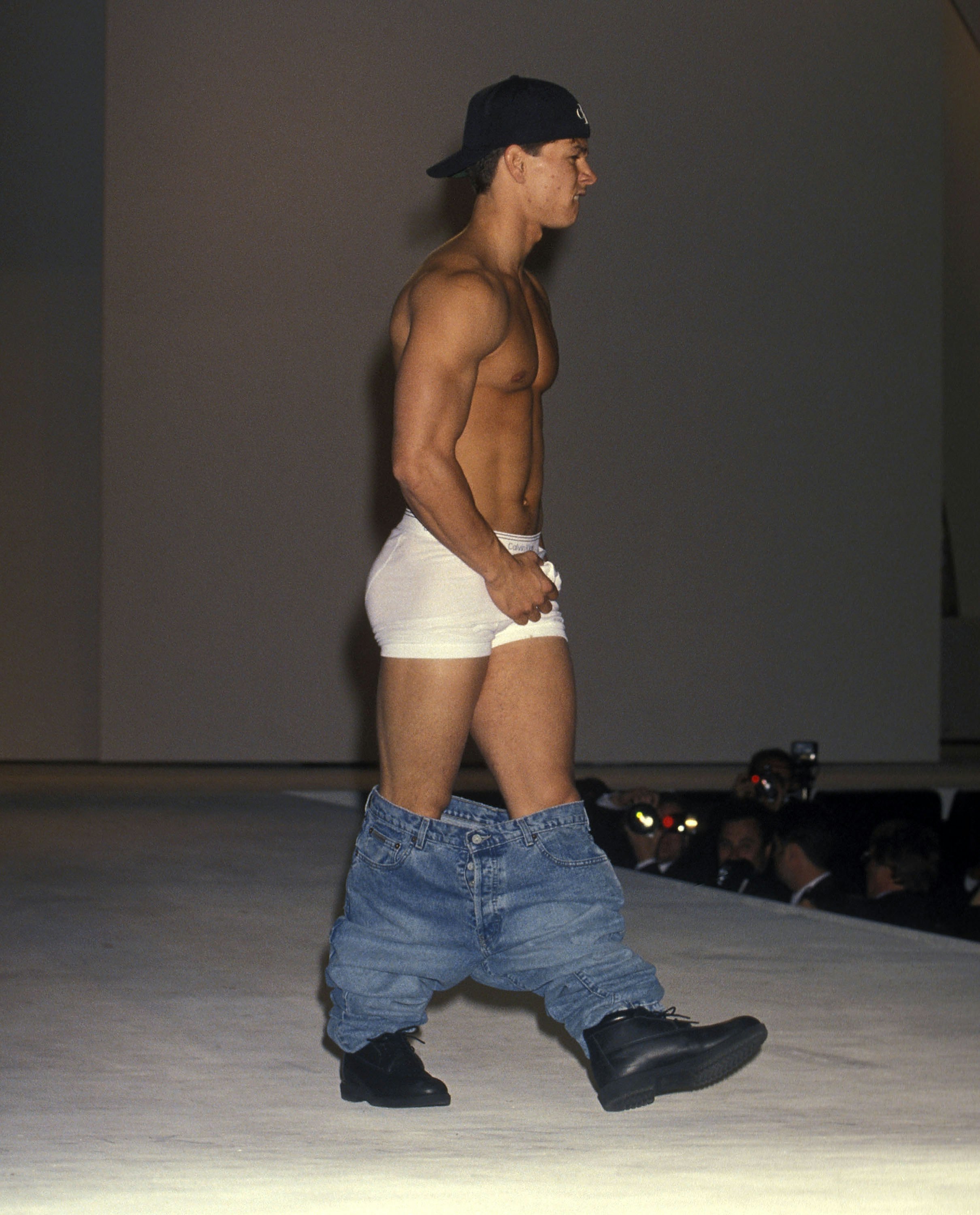 mark wahlberg calvin klein catwalk