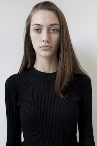 Model Marine Deleeuw Follows That Classic French Beauty Routine: None ...