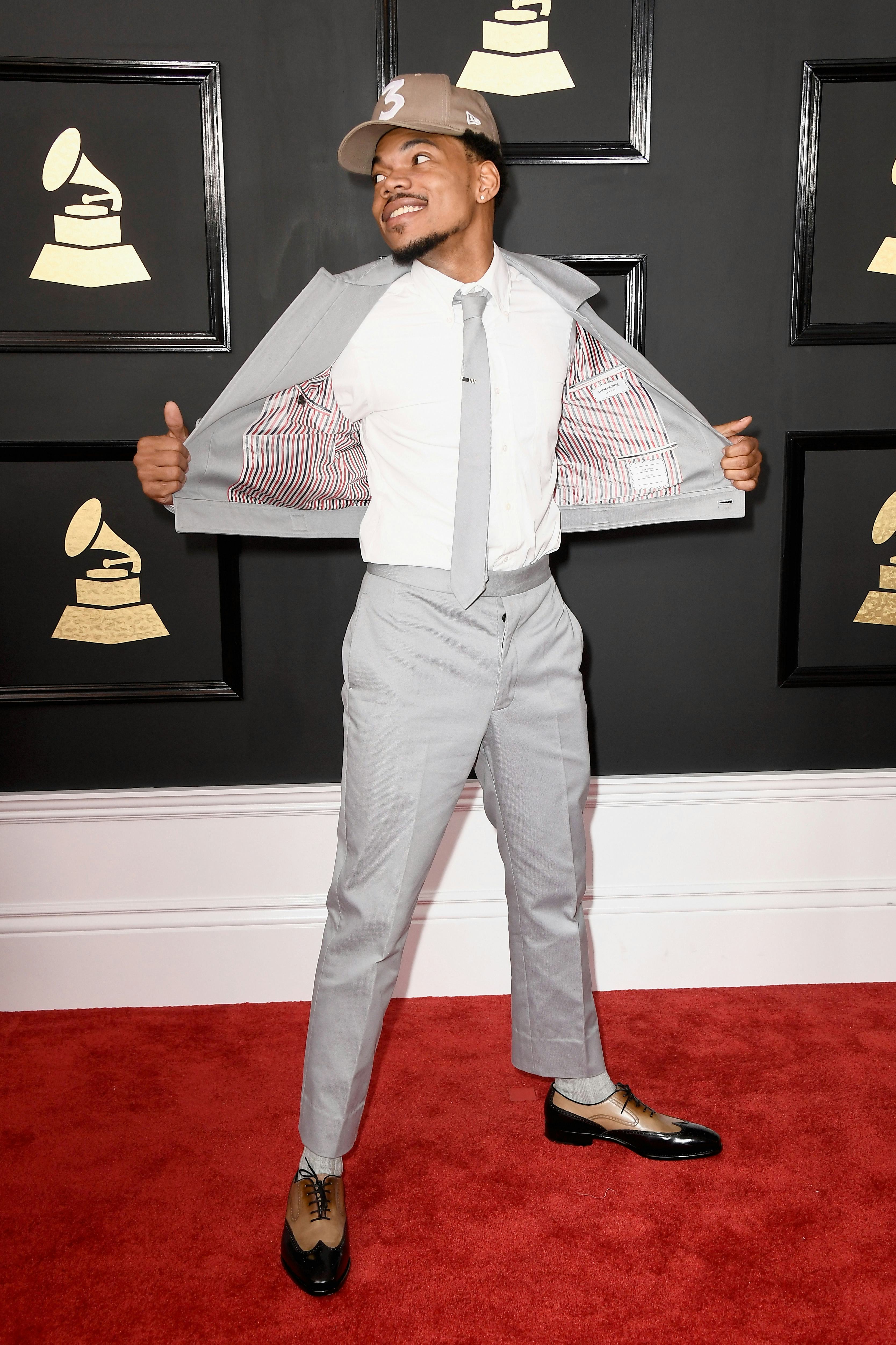 Grammys 2017 shop red carpet