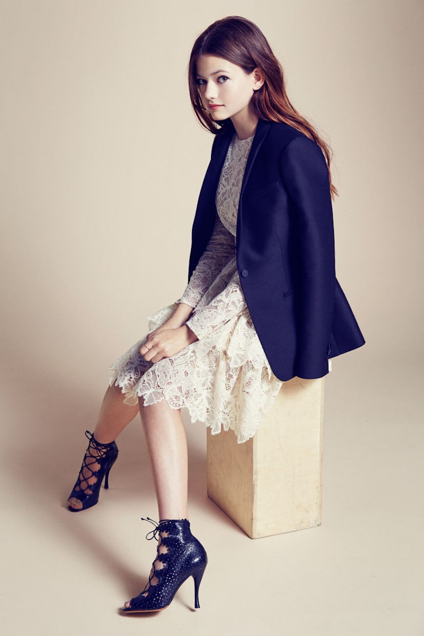 mackenzie-foy-w-magazine-justin-hollar-760x1140.jpg
