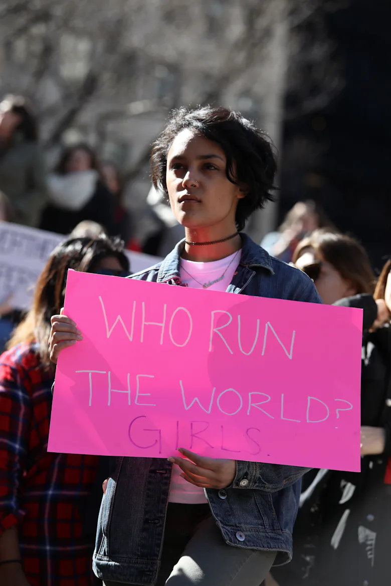 Women gathered with signs and fiery expressions during the strike, embodying resilience and solidarity