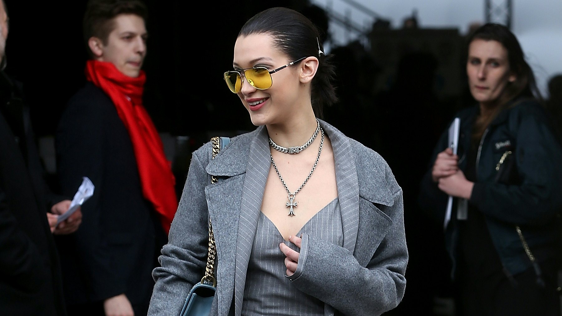 Bella Hadid's Signature Hairstyle Is Easy To Do