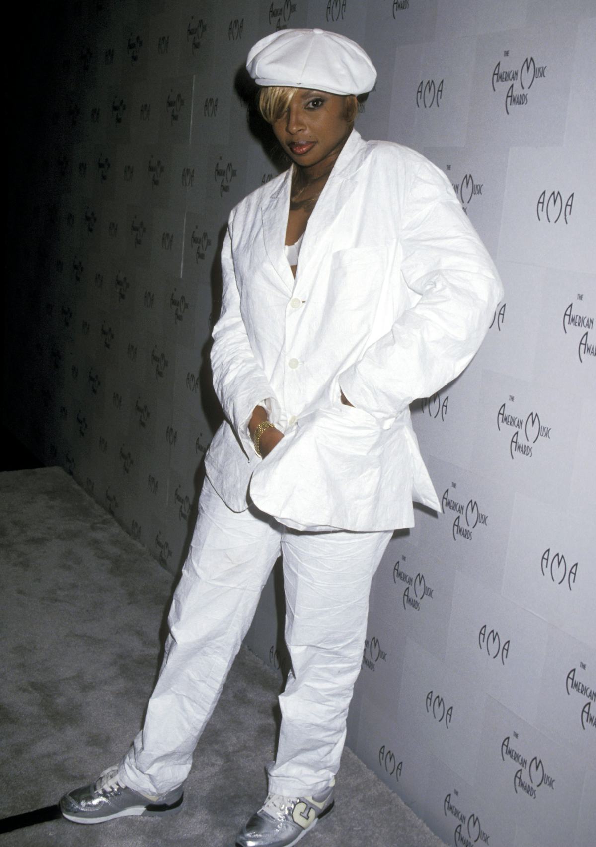 Mary J Blige Eternal Style Icon Has Been A Trendsetter Since The 90s