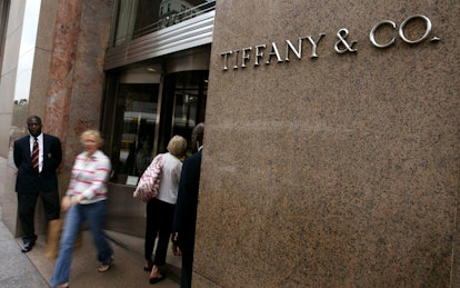 Tiffany's 2Q Profits Fall 11 Percent