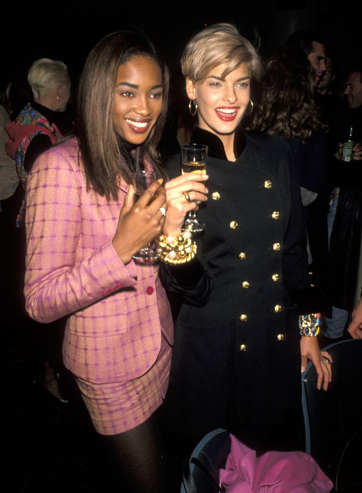 Linda Evangelista and Naomi Campbell attend Yasmin Lebon’s birthday party in 1990.