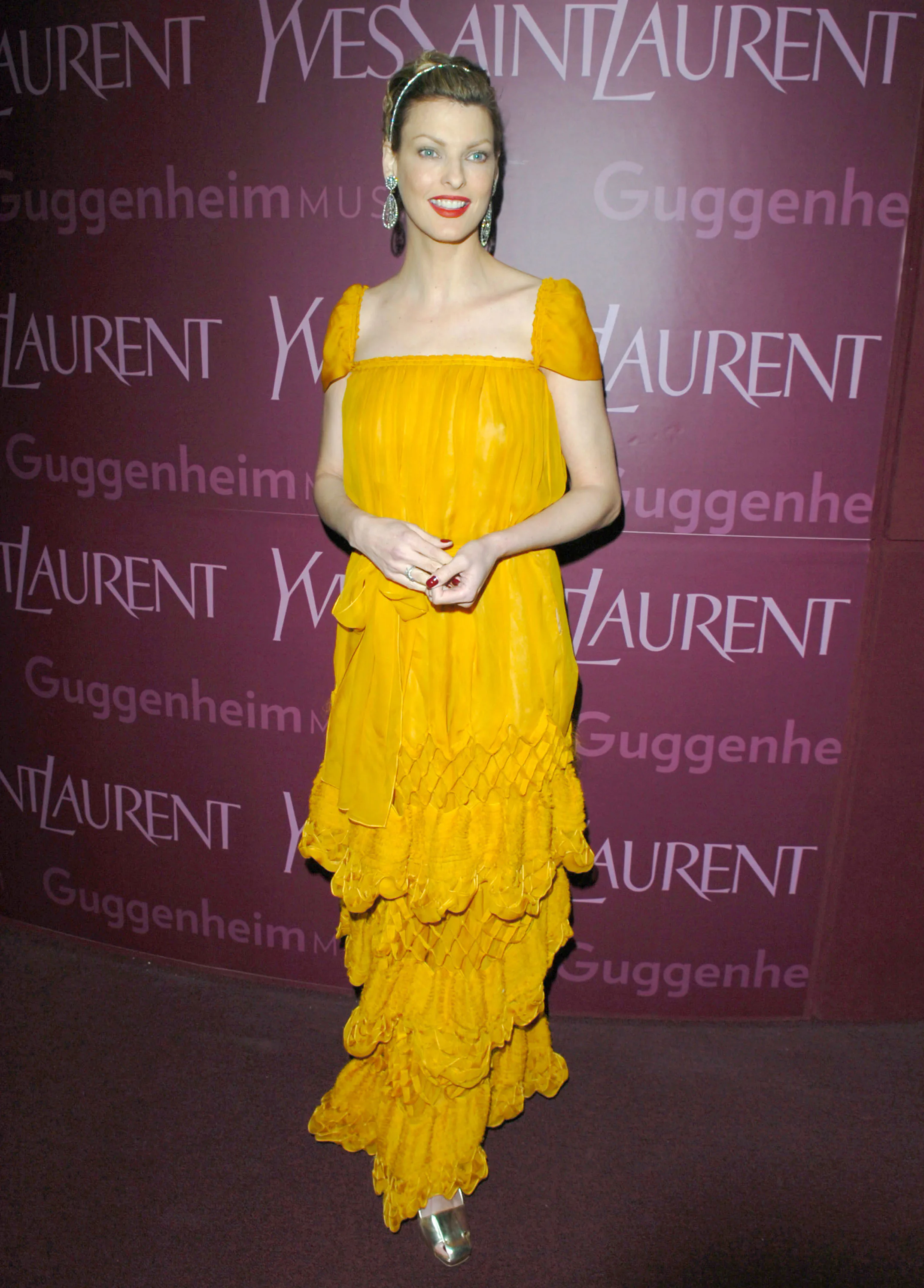 Linda Evangelista's Best Red Carpet Style Has Always Been Super